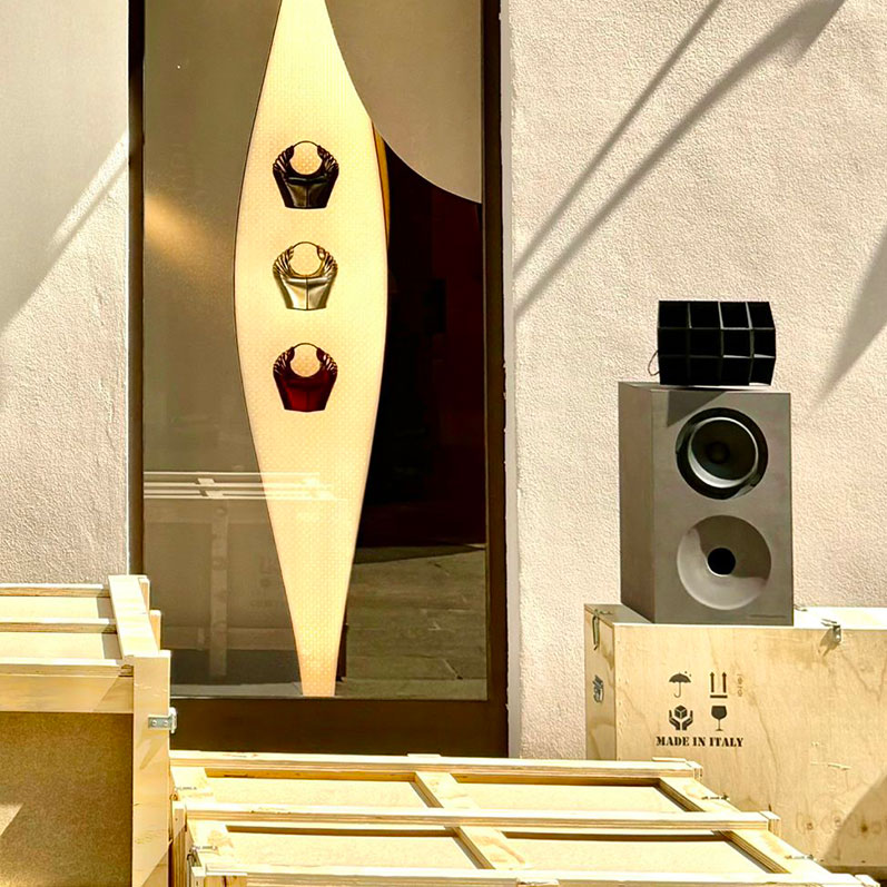 System 002